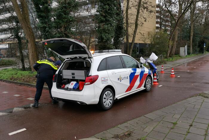 Bestuurder vlucht na korte achtervolging