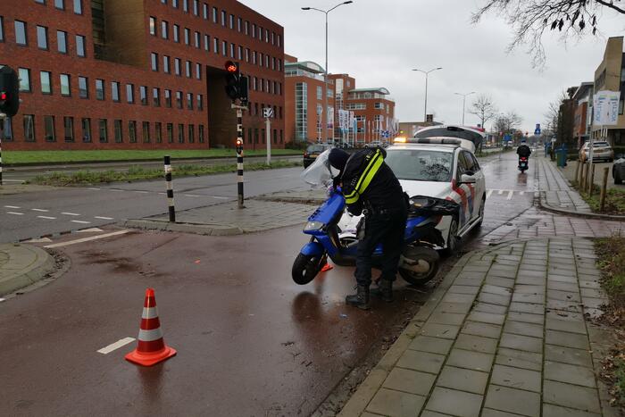Bestuurder vlucht na korte achtervolging