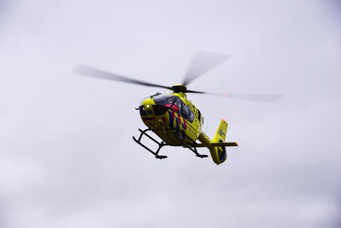 Persoon zwaargewond bij steekpartij