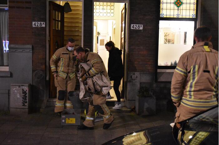 Opgehoopt roet in schoorsteen zorgt voor brand