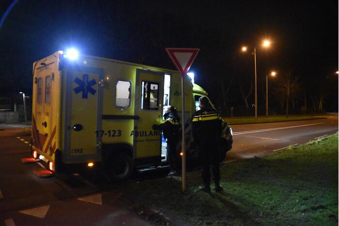 Bromfietser gewond bij eenzijding ongeval