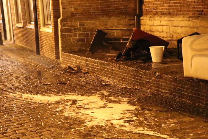 Bank gaat in vlammen op