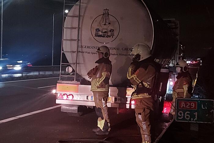 Brand in vrachtwagen snel onder controle