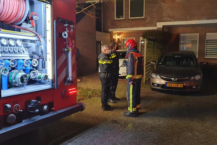 Brand in schoorsteen van woning