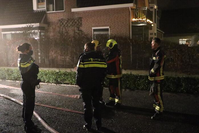 Veel rookontwikkeling bij brand in woning
