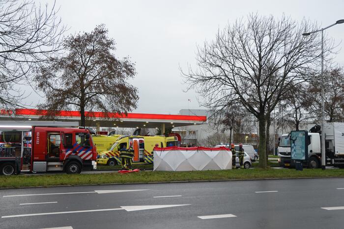 Ernstige aanrijding tussen twee auto's