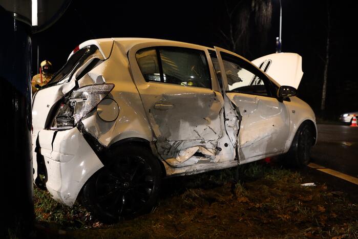 Persoon gewond bij botsing op kruising