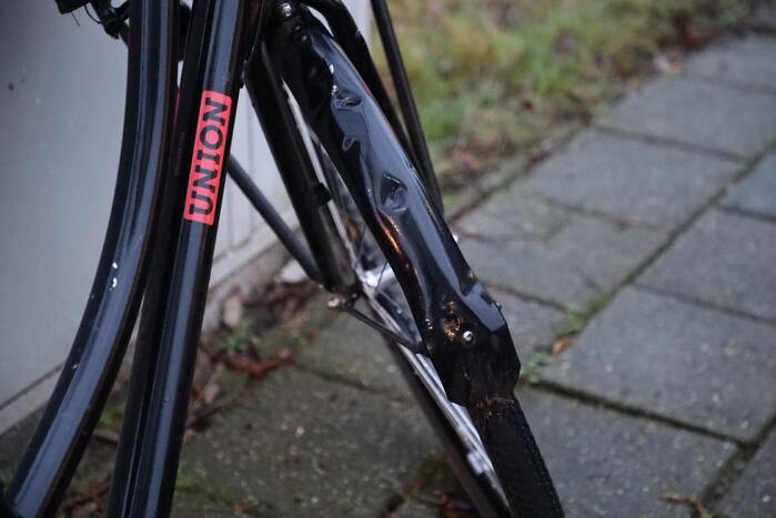 Fietser gewond bij botsing met auto