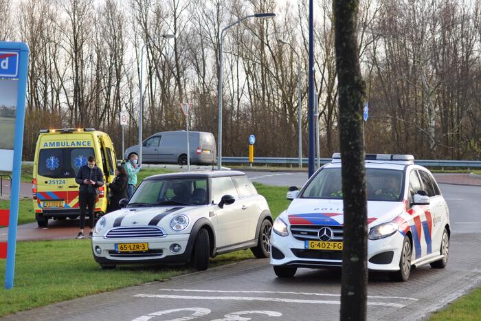 Fietser gewond bij aanrijding op oversteekplaats
