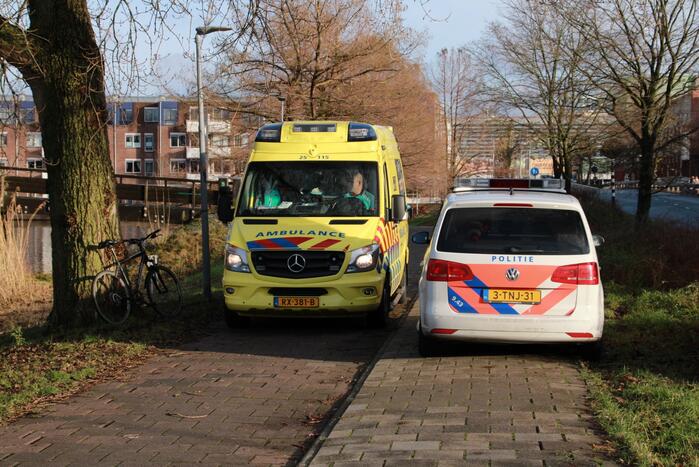 Man gewond na val met fiets