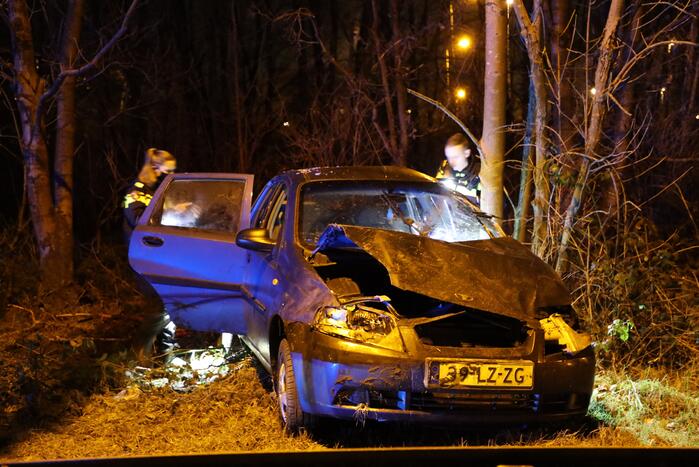 Persoon zwaargewond bij zwaar ongeluk