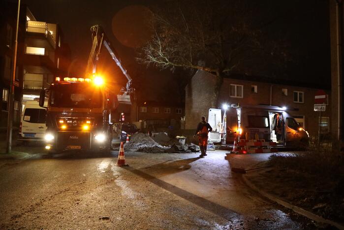 Stoep verzakt langzaam door waterlekkage