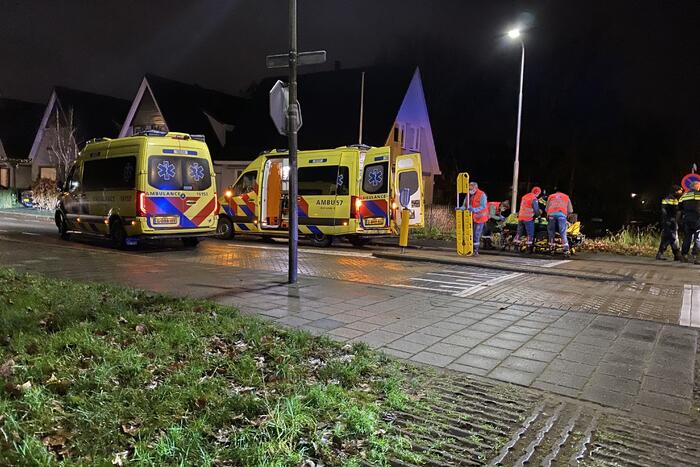 Fietser gewond bij botsing met auto