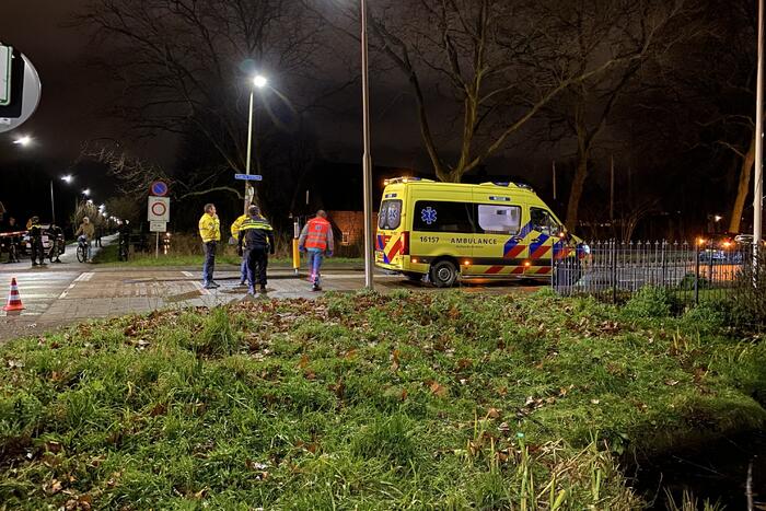 Fietser gewond bij botsing met auto