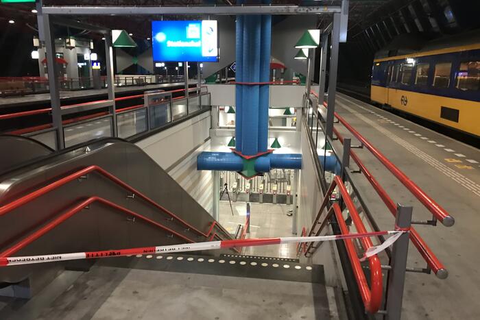 Plofkraak op pinautomaat station