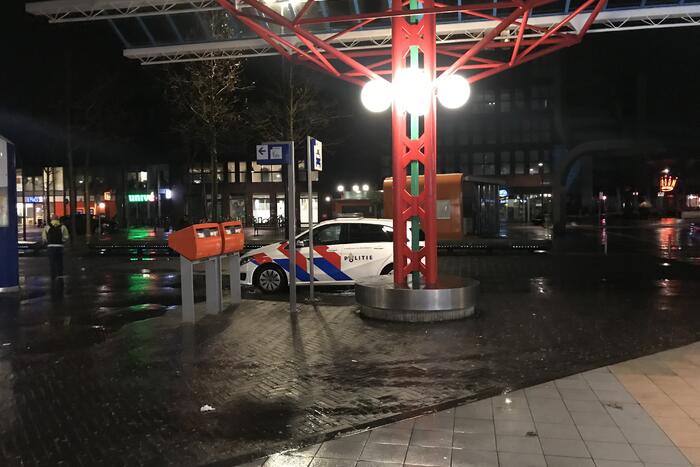 Plofkraak op pinautomaat station