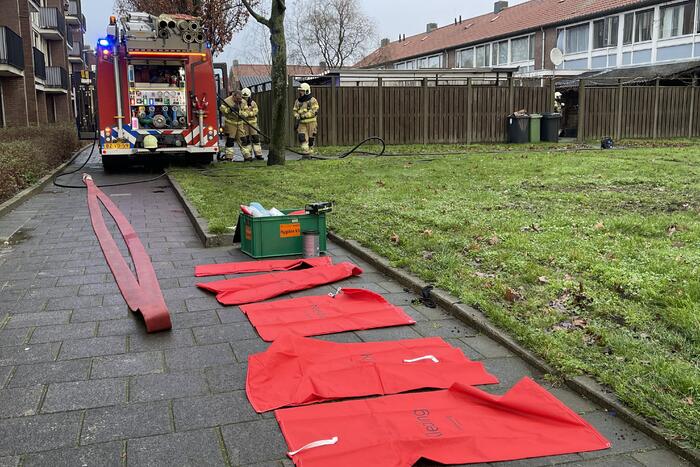 Veel schade bij woningbrand