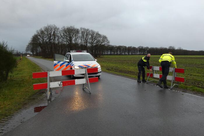Dode na botsing met trein op onbewaakte spoorwegovergang