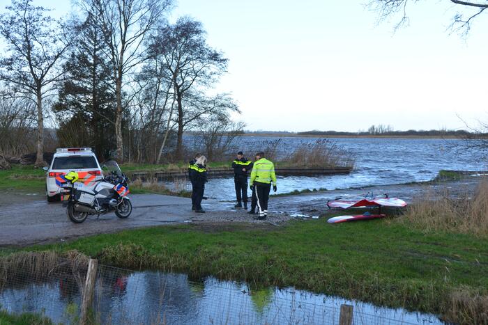Watersporter in problemen geraakt natuurgebied Grote Wielen