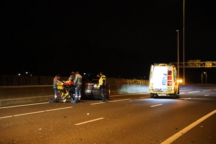 Enorme schade na crash met Tesla op RIMOB