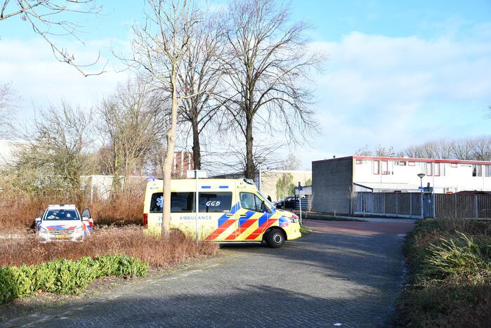 Traumahelikopter ingezet voor steekincident