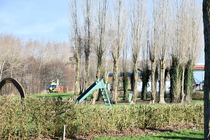 Traumahelikopter ingezet voor steekincident