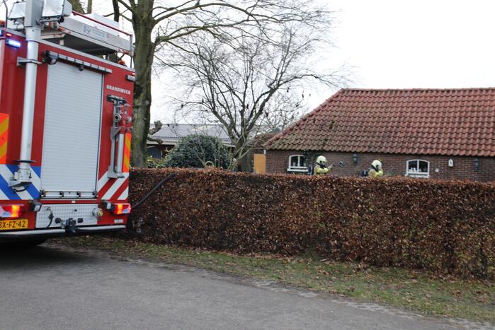 Onderzoek naar vreemde lucht in schuur