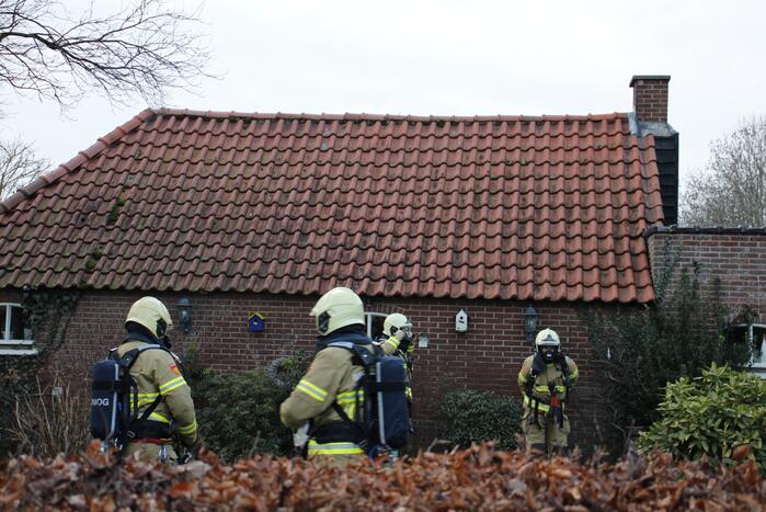Onderzoek naar vreemde lucht in schuur