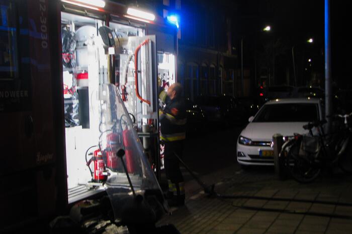 #Haarlem Brandweer blust brand bij garagebox Soutmanstraat Haarlem.