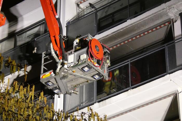 Brand op balkon snel gedoofd