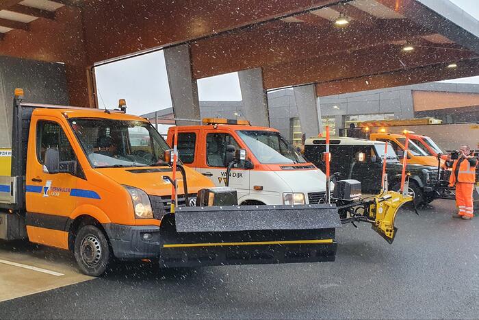 Eerste sneeuw gevallen; KNMI waarschuwt voor gladheid