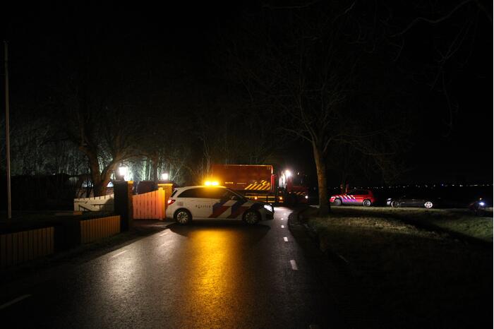 Brandweer en politie doen onderzoek