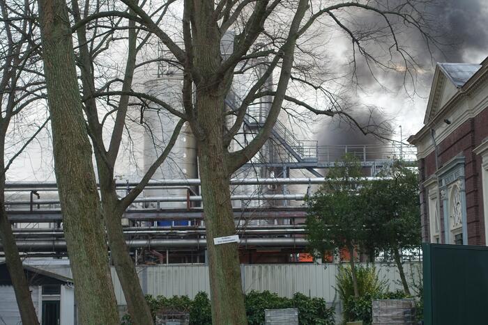 Knallen en grote rookontwikkeling bij Croda Nederland