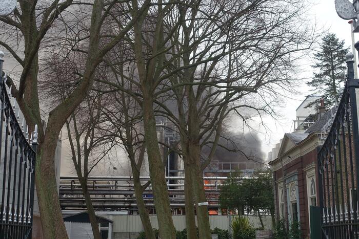 Knallen en grote rookontwikkeling bij Croda Nederland