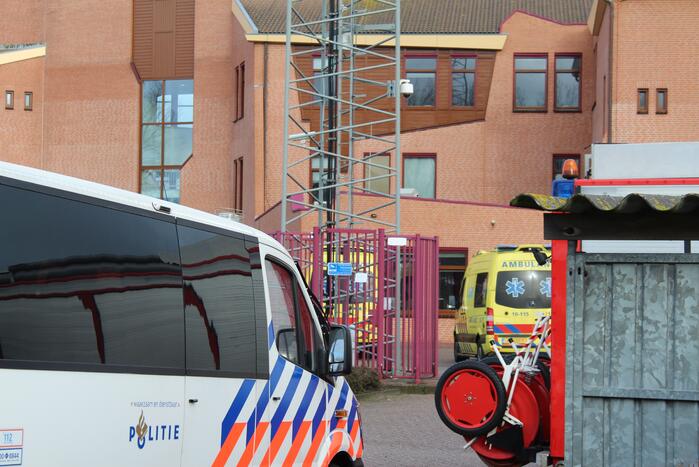 Gevaarlijke stof aangetroffen bij politiebureau