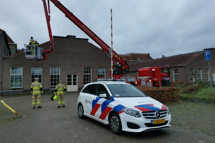 Onderzoek op dak van voormalige Frisokazerne