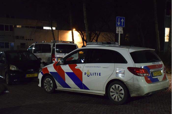 Grote politie inzet voor mogelijk steekincident