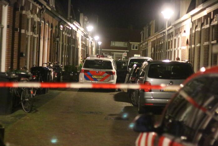 Recherche doet onderzoek naar incident in woning