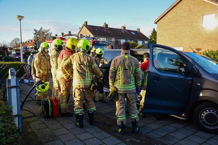 Ongeval tussen personenauto en personenbus