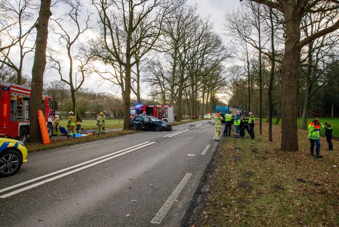 Ernstig ongeval tussen vrachtwagen en personenauto