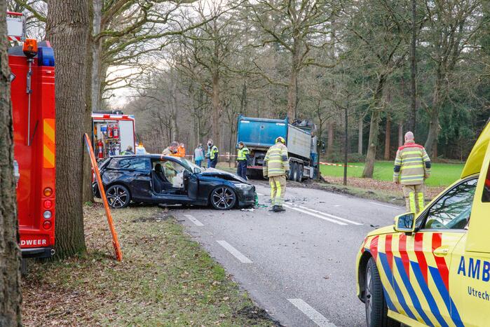 Ernstig ongeval tussen vrachtwagen en personenauto