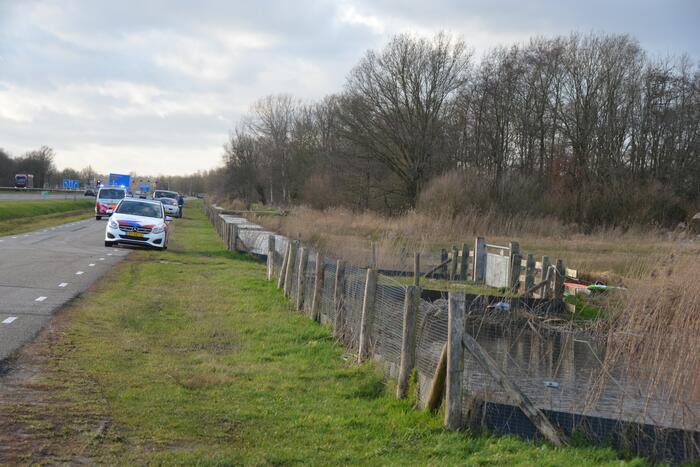 Kitesurfer in de problemen op meer Groote Wielen
