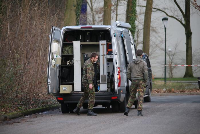 EOD maakt explosief onschadelijk in Geldrop