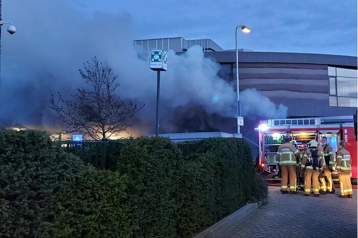 Grote brand in Zone College
