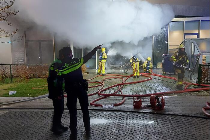 Grote brand in Zone College