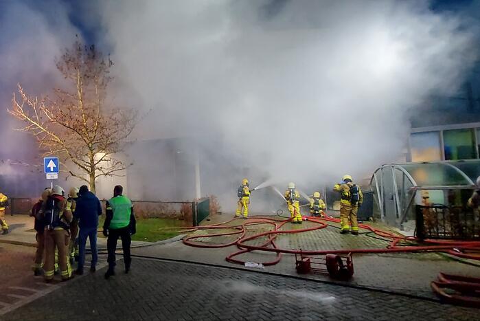 Grote brand in Zone College