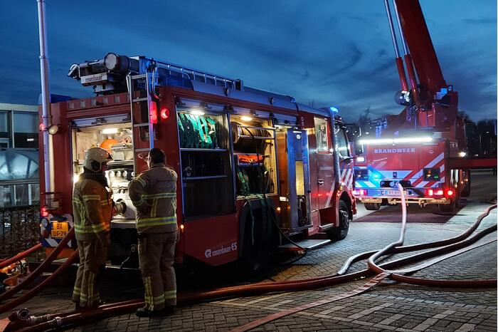 Grote brand in Zone College