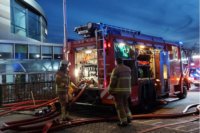 Grote brand in Zone College