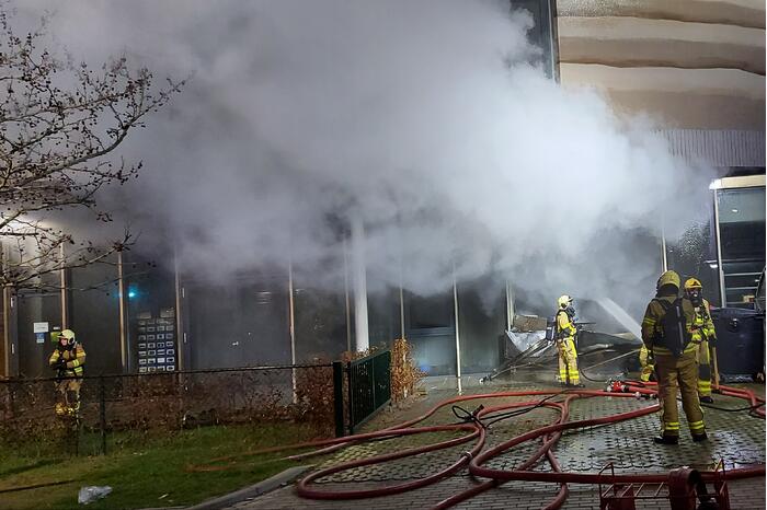 Grote brand in Zone College