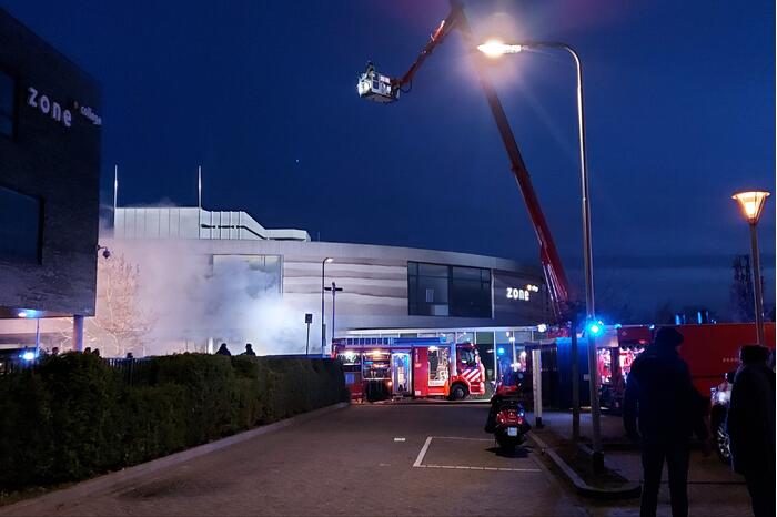 Grote brand in Zone College